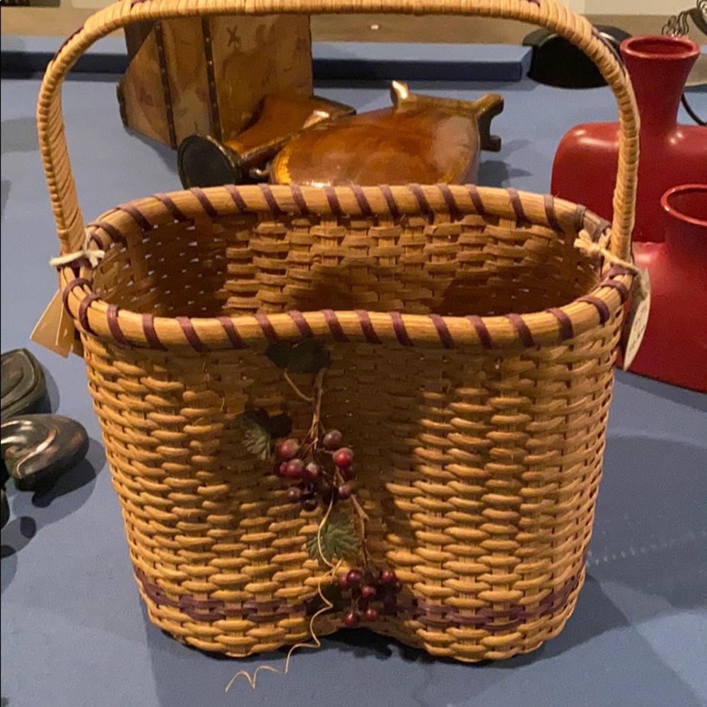 Hand made double wine basket